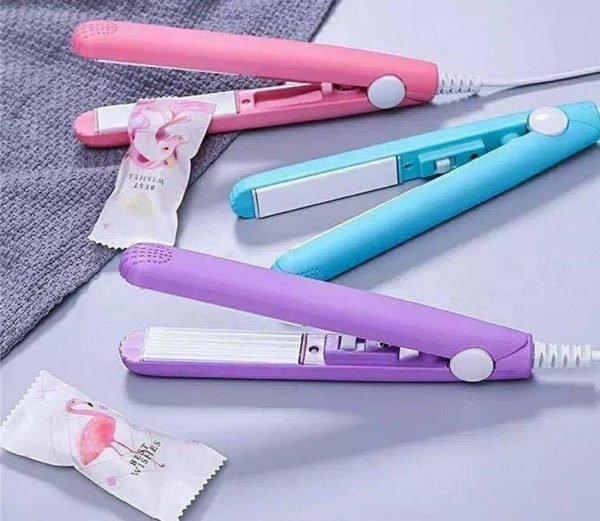 mini-portable-hair-straightner-air-smooth-silky-frizz-free-and-healthy-with-packing-box-random-color-8_1737287469.jpg